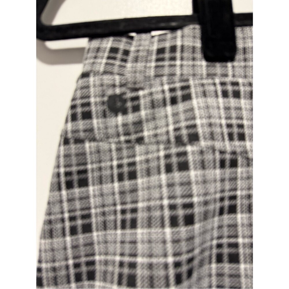 Halara High Waisted Pleated Plaid Shorts Size XS - Picture 4 of 5